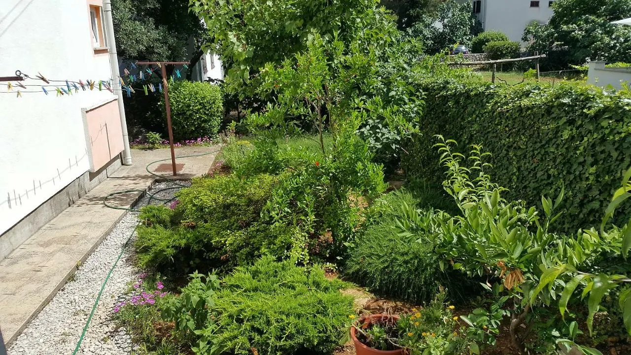 Guest House Dijana Krk Town